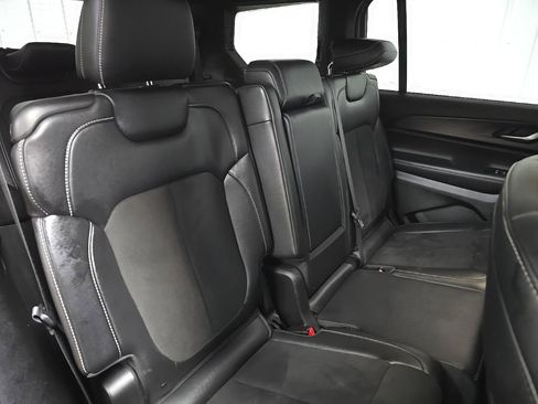 Used 2024 Jeep Grand Cherokee L Laredo AWD/4WD image 16