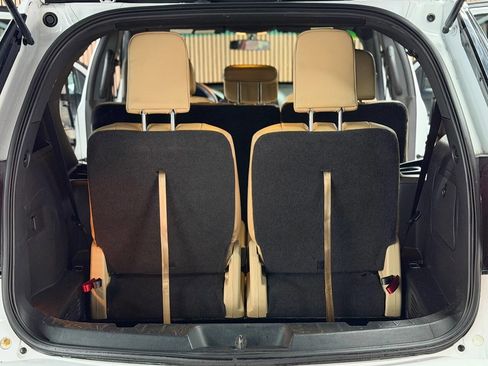 Used 2016 Ford Explorer FWD image 10