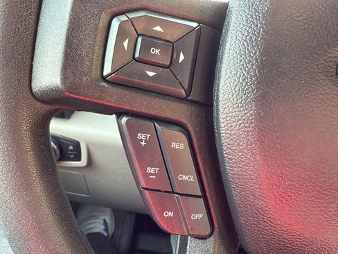 Used 2018 Ford F150 XL w/ Equipment Group 101A Mid image 12