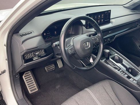 Used 2023 Honda Accord Sport image 16