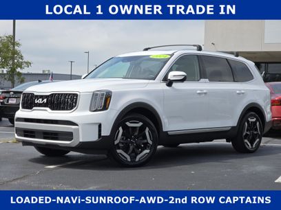 Used 2024 Kia Telluride EX w/ EX Captain's Chair Package