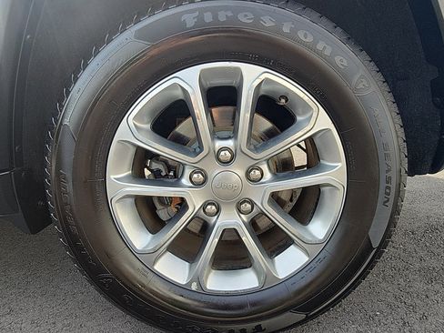 Used 2016 Jeep Grand Cherokee Limited RWD image 9