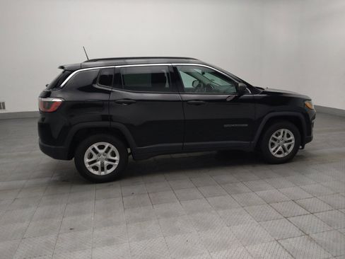 Used 2019 Jeep Compass Sport image 10