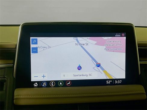 Used 2021 Chevrolet Suburban Premier w/ Premium Package image 14