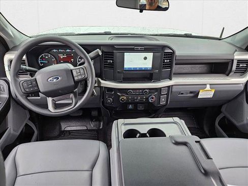 New 2025 Ford F550 4x4 Crew Cab Super Duty image 12