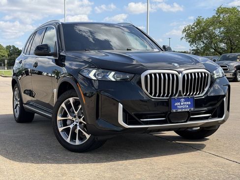 Used 2025 BMW X5 sDrive40i w/ Climate Comfort Package RWD image 2