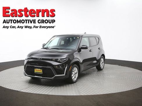 Used 2025 Kia Soul LX w/ LX Technology Package image 54