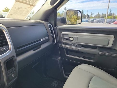 Used 2018 RAM 2500 Power Wagon image 29