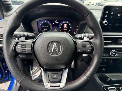 Used 2025 Acura ADX A-Spec image 15