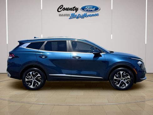Used 2023 Kia Sportage EX AWD/4WD image 23