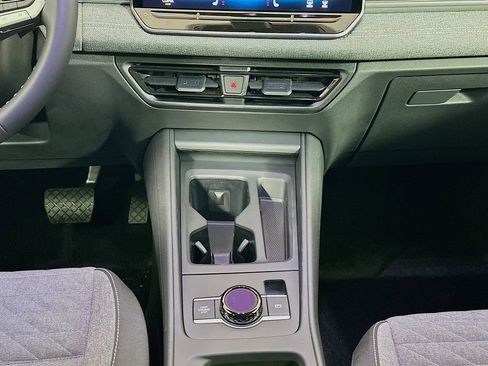 New 2026 Volkswagen Tiguan S image 17