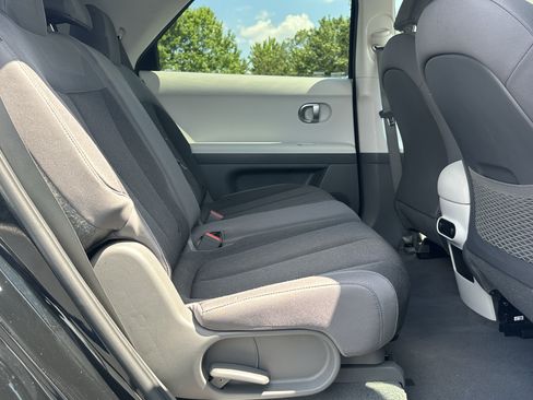 Used 2024 Hyundai Ioniq 5 SEL RWD image 15