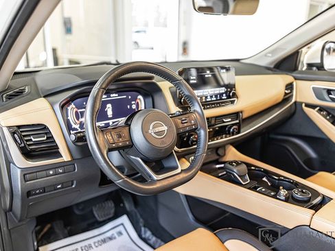 Used 2022 Nissan Rogue Platinum w/ Head-Up Display Package image 20