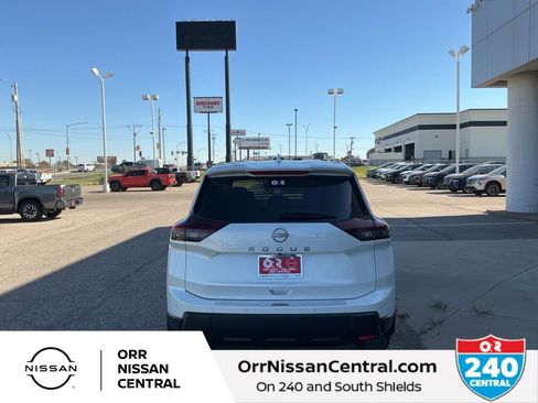 New 2026 Nissan Rogue SV image 6