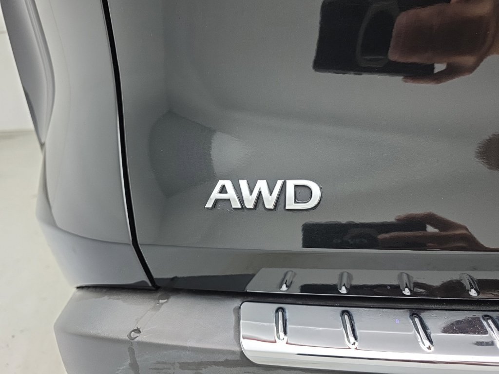 Used 2023 INFINITI QX60 Luxe w/ Vision Package AWD/4WD image 60