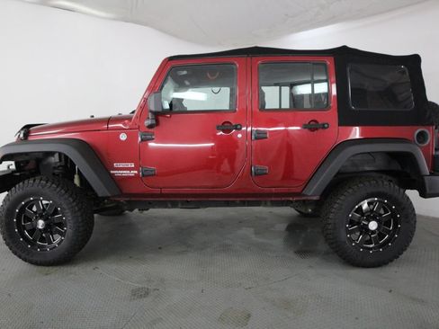 Used 2013 Jeep Wrangler Unlimited Sport w/ Trailer Tow Group AWD/4WD image 4
