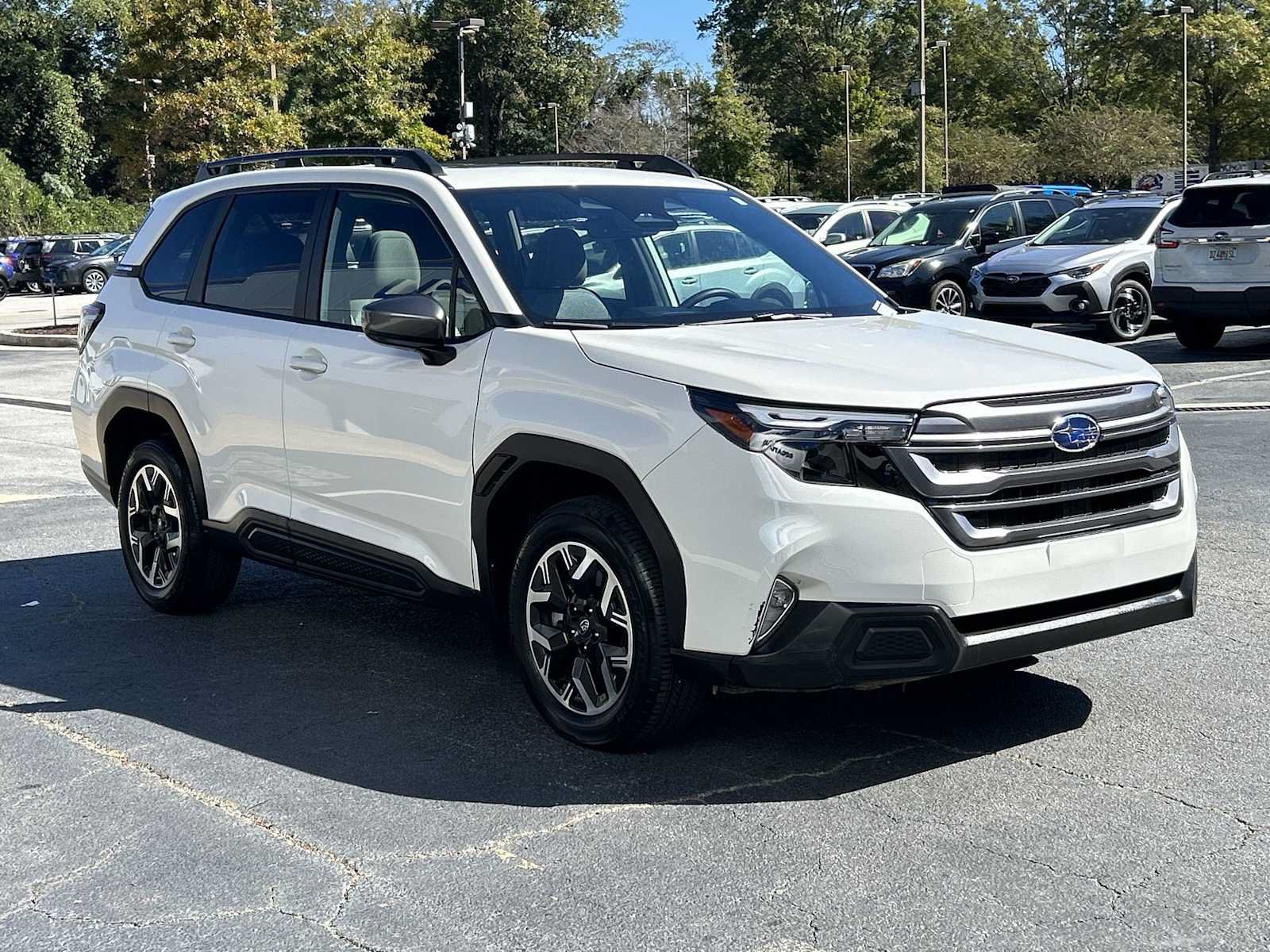 Used 2025 Subaru Forester Premium w/ Convenience Package #1 AWD/4WD image 5