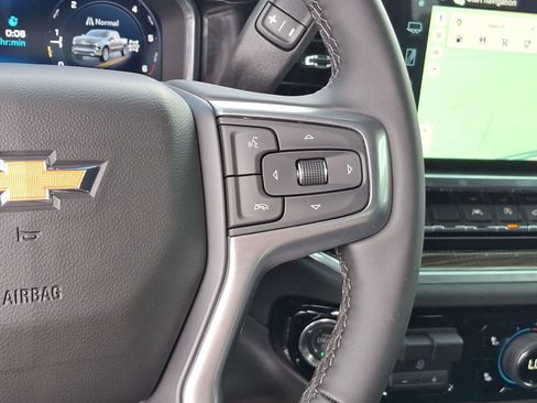 New 2025 Chevrolet Silverado 1500 LT w/ Convenience Package II image 30