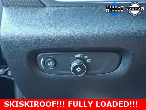 Certified 2023 Chevrolet Traverse Premier image 11