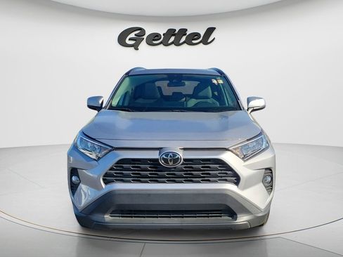 Used 2021 Toyota RAV4 XLE w/ Convenience Package image 8