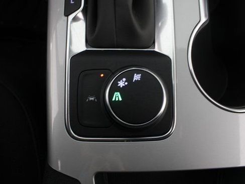 Used 2024 Chevrolet Blazer LT w/ Convenience Package image 7