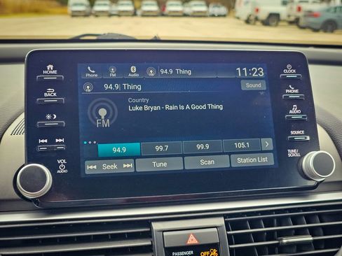 Used 2019 Honda Accord Sport image 23