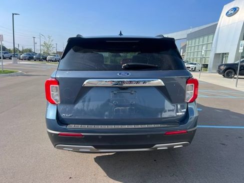 Used 2020 Ford Explorer XLT w/ Equipment Group 202A AWD/4WD image 6