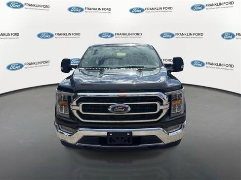Certified 2022 Ford F150 XLT w/ Equipment Group 302A High image 3