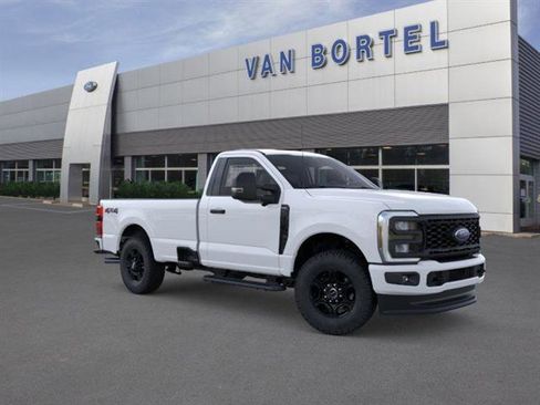 New 2025 Ford F350 XL w/ STX Appearance Package AWD/4WD image 7
