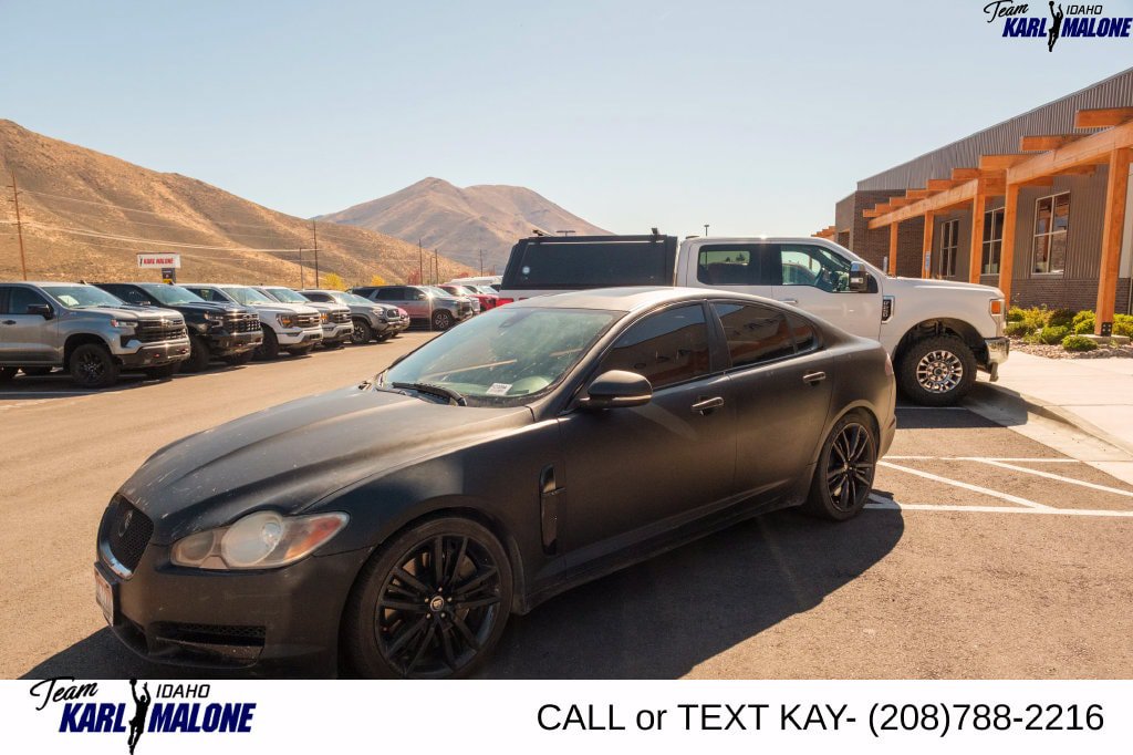 Used 2010 Jaguar XF Supercharged RWD image 3