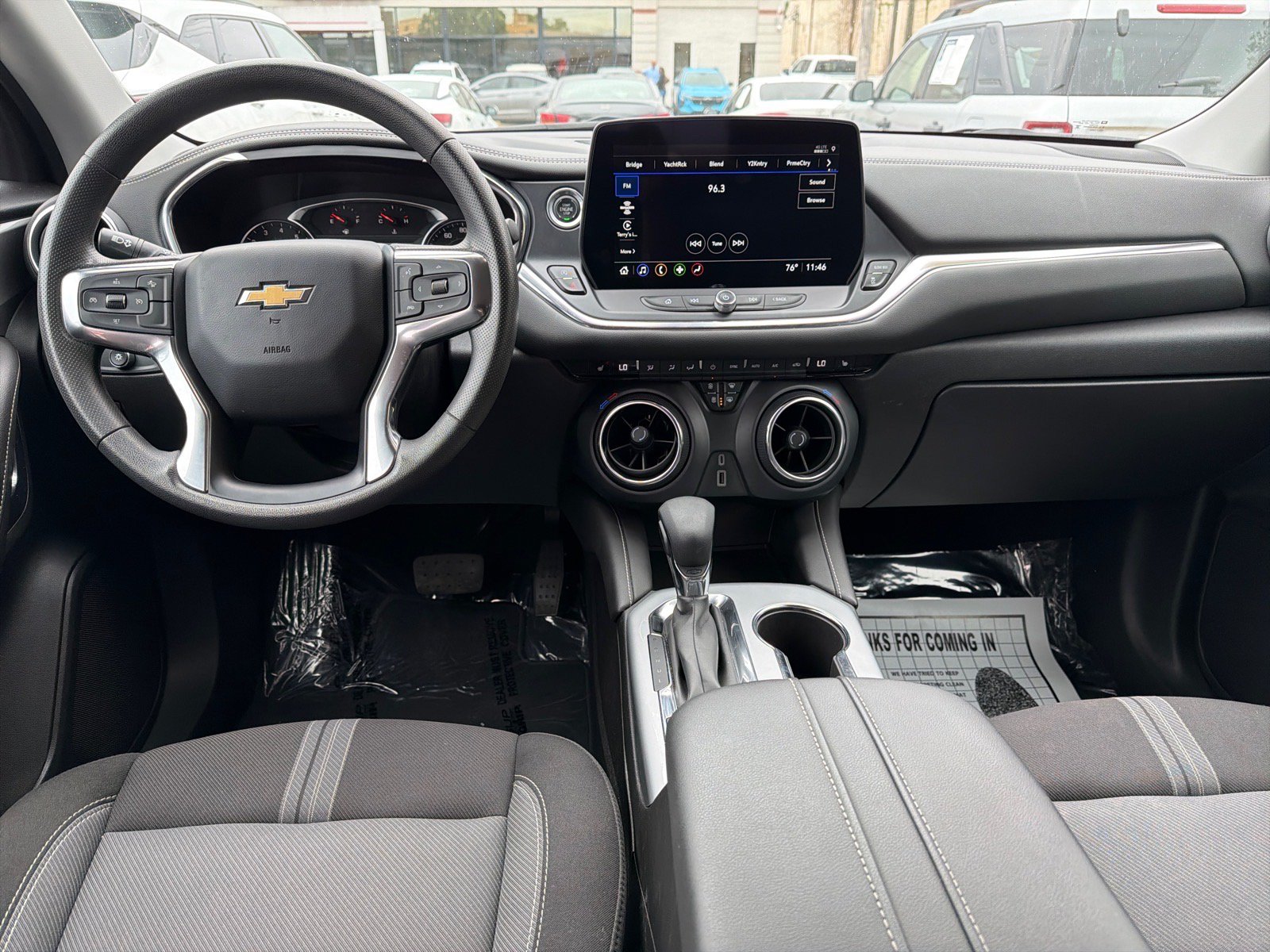 Used 2025 Chevrolet Blazer LT FWD image 8