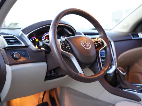 Used 2015 Cadillac SRX Luxury w/ Driver Awareness Package image 16