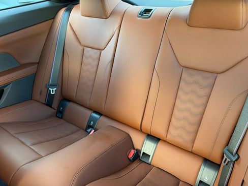 Used 2025 BMW M4 Coupe w/ Executive Package image 15