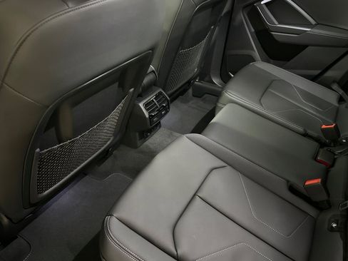 New 2025 Audi Q3 2.0T Premium image 25