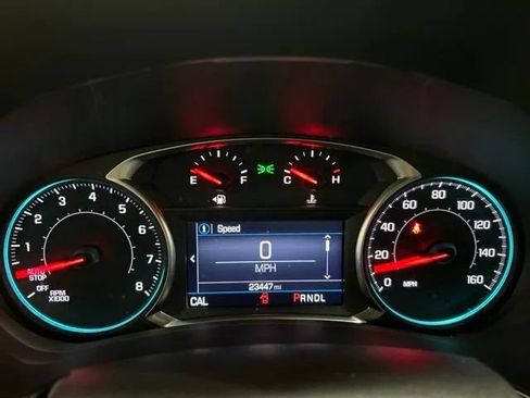 Used 2023 Chevrolet Equinox RS AWD/4WD image 22
