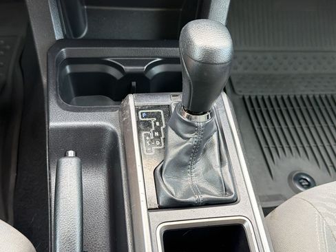 Used 2023 Toyota Tacoma SR5 RWD image 18