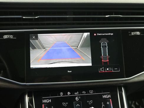 Used 2019 Audi Q8 Premium w/ Towing Package image 18