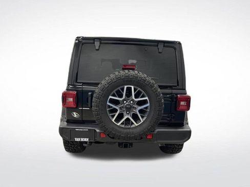 Used 2024 Jeep Wrangler Sahara w/ Technology Group image 14