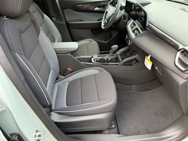 New 2026 Chevrolet TrailBlazer LS w/ LS Convenience Package FWD image 14