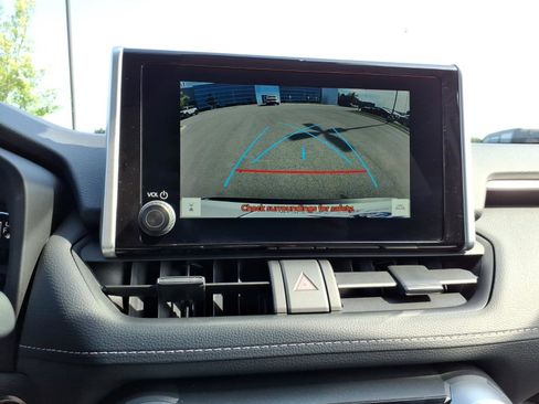 Used 2024 Toyota RAV4 XLE w/ Convenience Package FWD image 22