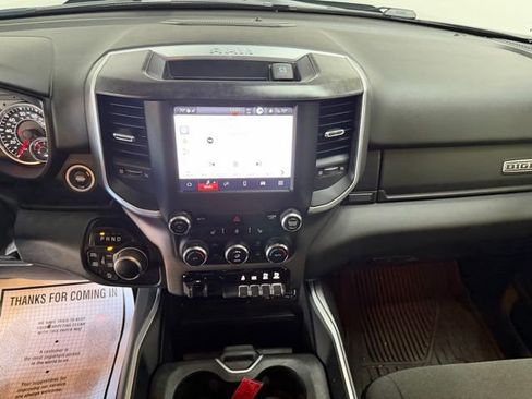 Used 2022 RAM 1500 Big Horn AWD/4WD image 24