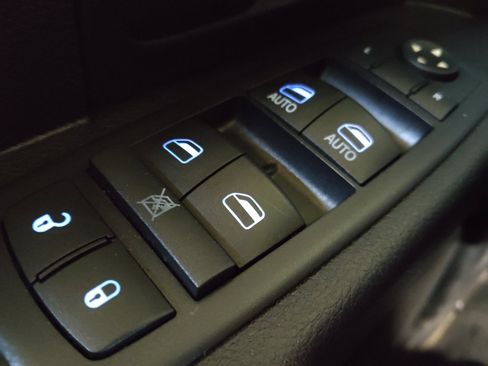 Used 2016 RAM 1500 Tradesman w/ Popular Equipment Group image 27