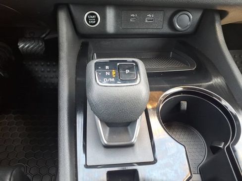 Used 2021 Nissan Rogue SV w/ Premium Package AWD/4WD image 27
