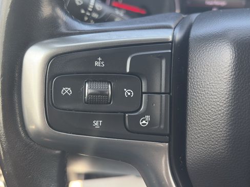 Used 2022 Chevrolet Silverado 1500 RST AWD/4WD image 17