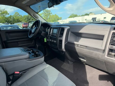 Used 2015 RAM 1500 Express w/ Black Ram 1500 Express Group AWD/4WD image 23