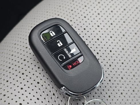 Used 2023 Honda Pilot Elite image 31