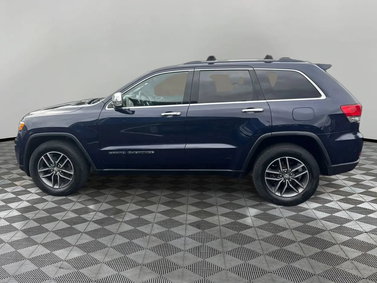 Used 2017 Jeep Grand Cherokee Limited AWD/4WD image 8