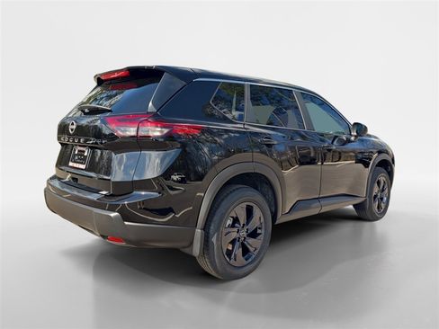New 2026 Nissan Rogue SV FWD image 5