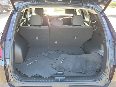Certified 2024 Hyundai Tucson SEL FWD image 18