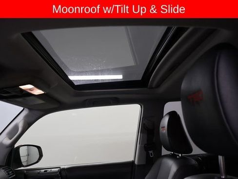 Certified 2024 Toyota 4Runner TRD Off-Road Premium w/ Off Road Premium Plus Package AWD/4WD image 15
